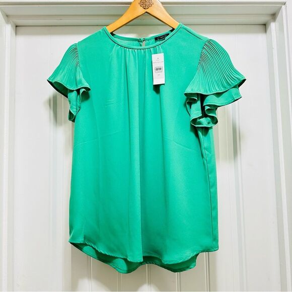 Ann Taylor Kelly Green Flutter Sleeve Blouse Size XS -NEW - Picture 1 of 5